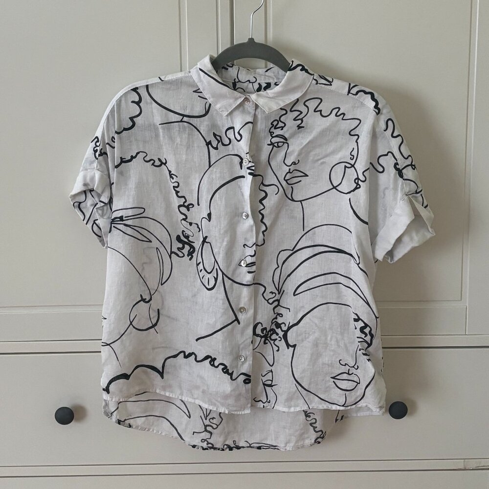 House of Harlow 1960 white linen button up shirt with face print SZ Small